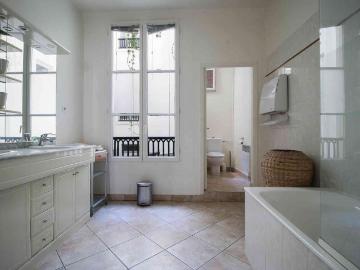 2 Zimmer, 32 m², 1. Stock