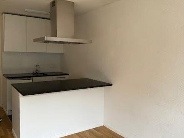 2 Zimmer, 32 m², 1. Stock