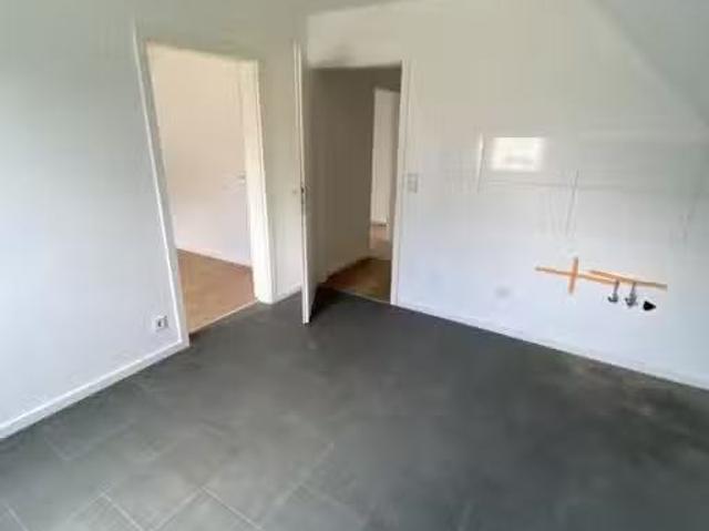2 Zimmer 35 m² 250 € Kaltmiete Wohnungen in Bad Salzuflen