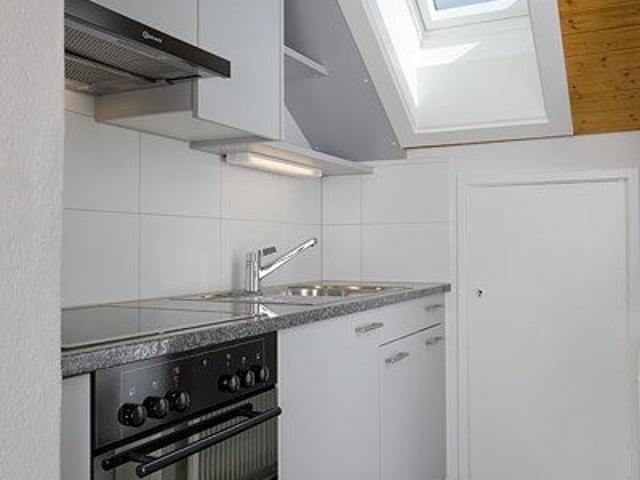 2 Zimmer, 35 m², 2. Stock