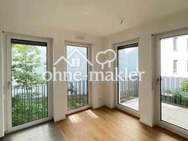 2 Zimmer Terrassenwohnung Frankfurt Innenhof