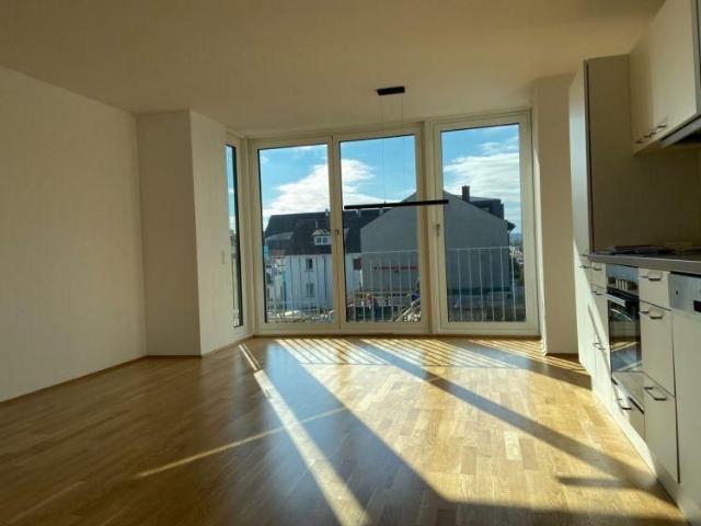 2 Zimmer Ulm Stadtmitte. Ecke Karlstr. Syrlinstr inkl. TG Stellplatz und Einbauküche