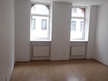 2 Zimmer WHG, 60m², 1. Stock, Lift, Siccardsburggasse