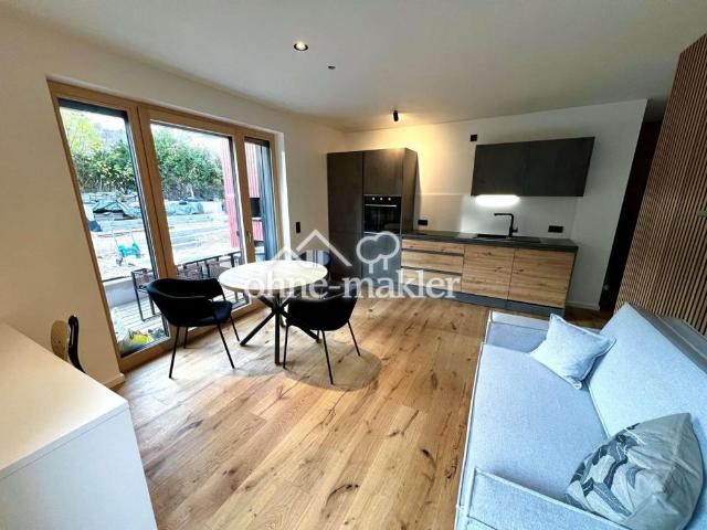 2 Zimmer WHG komplett ausgestattet, 2 room APP comfortably furnished, Munich Westpark, Metro U6