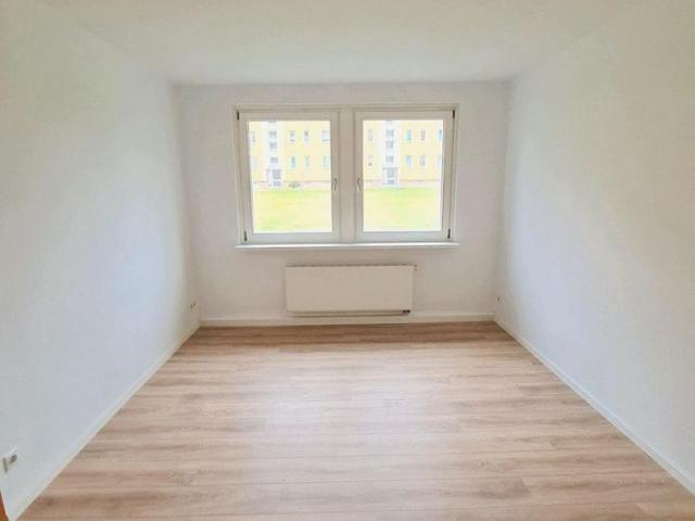 2 Zimmer Wohlfühlwohnung mit Einbauküche in Gablenz #EGl