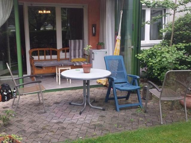 2 Zimmer Wohnküche mit Wintergarten Terasse kleiner Garten