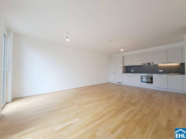 2 Zimmer Wohntraum mit großzügiger Freifläche!