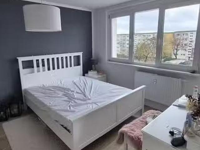 2 Zimmer Wohnung mieten in Brandenburg an der Havel 14770 48.