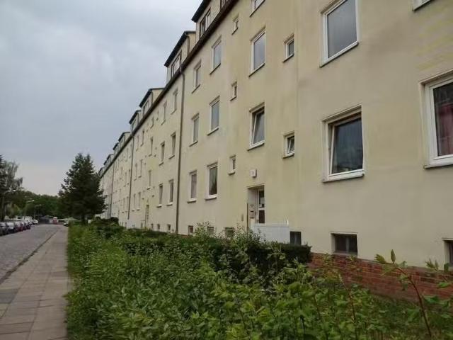 2 Zimmer Wohnung mieten in Brandenburg an der Havel 14772 45.