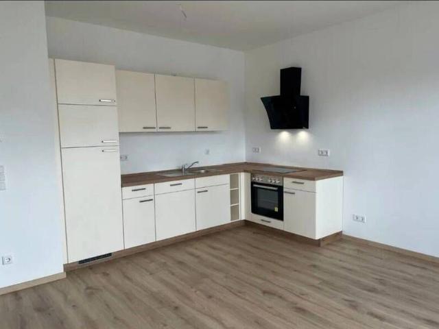 2 Zimmer Wohnung mit 2 Balkonen sucht Nachmieter