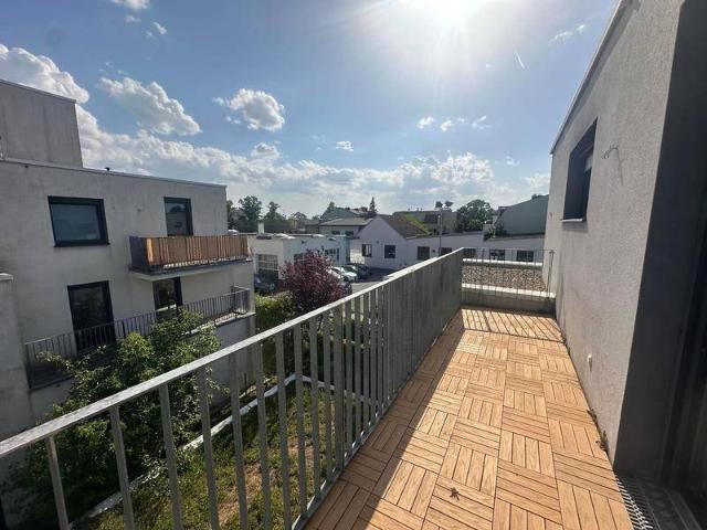 2 Zimmer Wohnung mit Terrasse