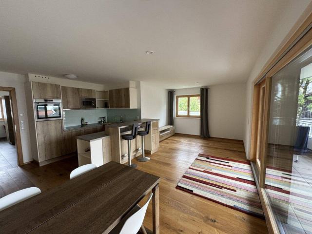 2 Zimmer Wohnung mit Terrasse und Tiefgaragenplatz in Umhausen – Top Zustand!