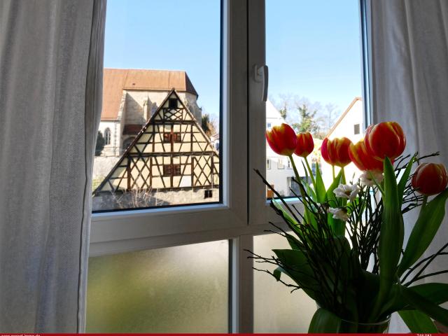 2 Zimmer Wohnung mit Tiefgaragenplatz