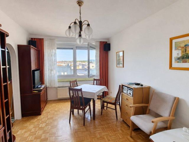 2 Zimmer Wohnung mit Weitblick inkl. PKW Abstellplatz!