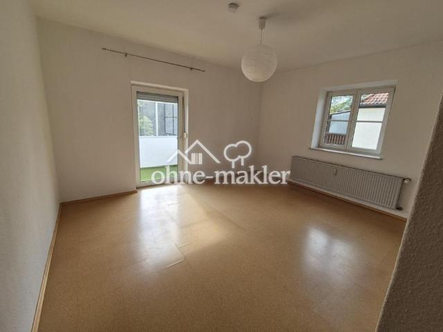 2 Zimmer Wohnung mit Wintergarten ideal für WG/Pärchen, verkehrsgünstig