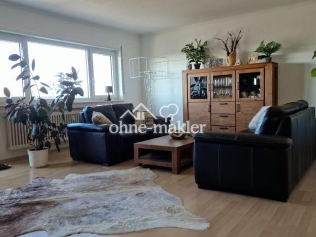 2 Zimmer Wohnung mit wundervoller Aussicht über Hockenheim