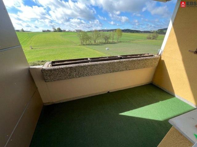 2 Zimmer Wohnung mit wunderschönem Ausblick in Rainbach im Mühlkreis, Miete inklusive Warmwasser und Heizung !
