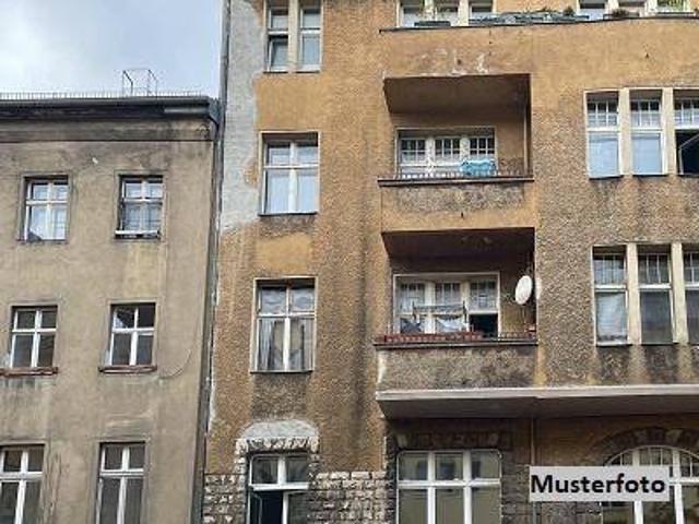 2 Zimmer Wohnung mit Abstellraum