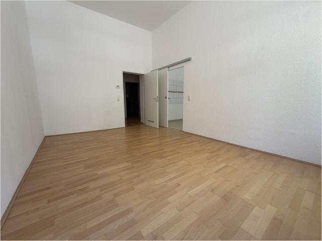2 Zimmer Wohnung mit Altbaucharme im Frankenberger Viertel