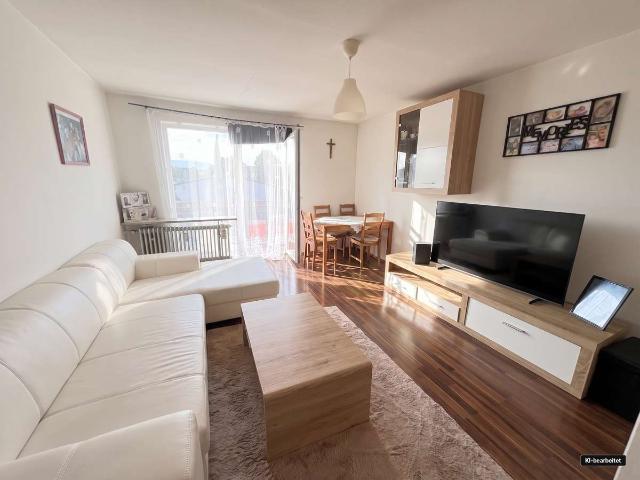 2 Zimmer Wohnung mit Balkon