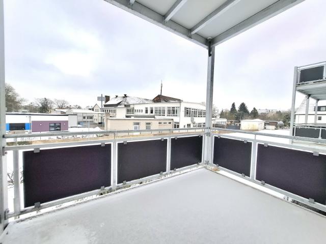 2 Zimmer Wohnung mit Balkon!