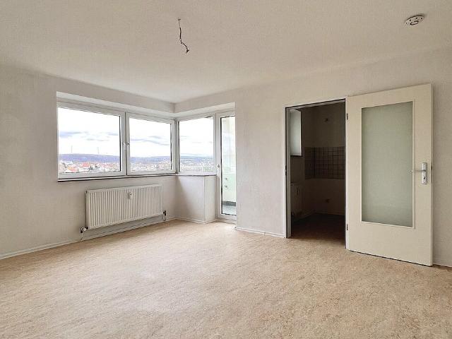 2 Zimmer Wohnung mit Balkon für Senioren!