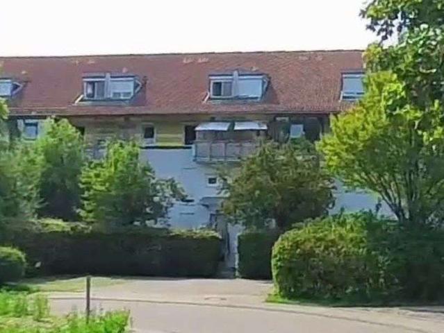 2 Zimmer Wohnung mit Balkon im 2. Obergeschoss in Weingarten