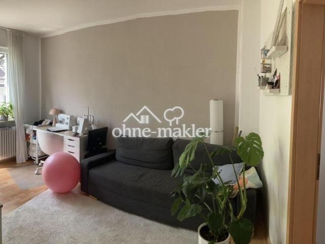 2 Zimmer Wohnung mit Balkon im lebhaften Findorff