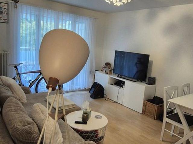 2 Zimmer Wohnung mit Balkon in Aarau
