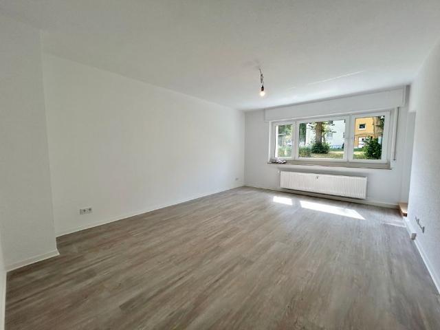 2 Zimmer Wohnung mit Balkon in Benninghofen