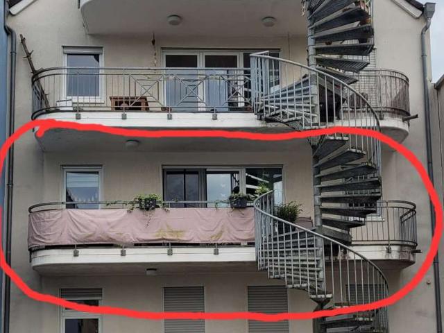 2 Zimmer Wohnung mit Balkon in Bergisch Gladbach, Hauptstraße 251