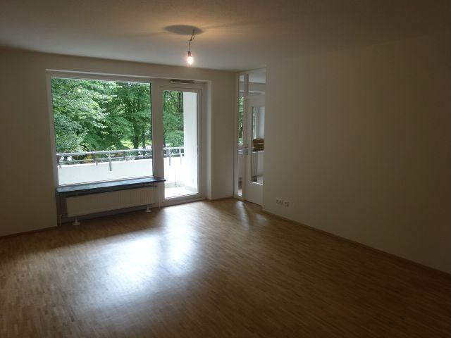 2 Zimmer Wohnung mit Balkon in Hamburg Rahlstedt