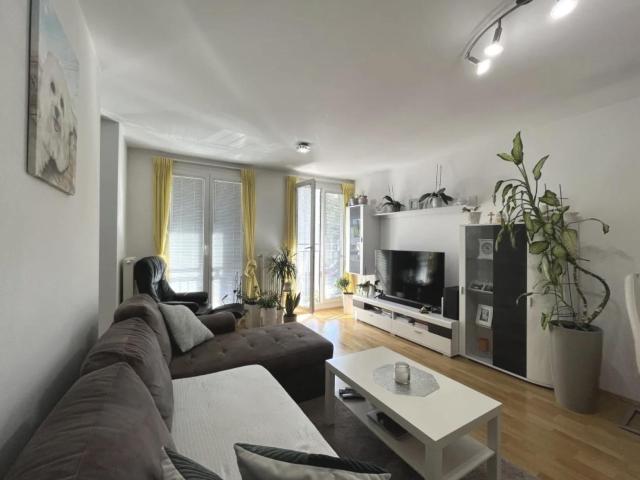 2 Zimmer Wohnung mit Balkon in Schwabing West