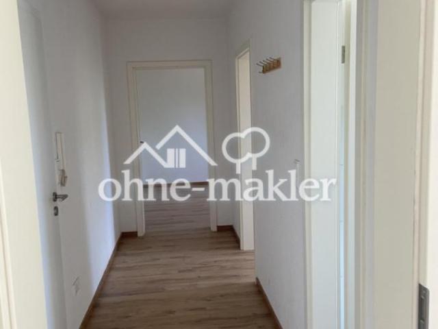 2 Zimmer Wohnung mit Balkon in Wilhelmshaven Mitte