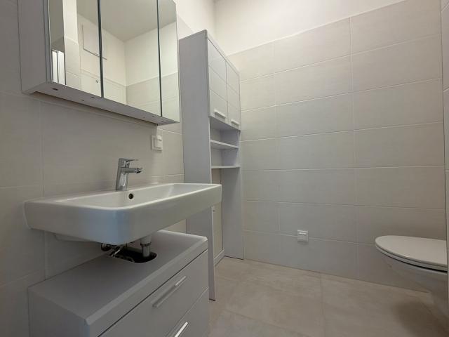 2 Zimmer Wohnung mit Balkon Nahe Tu Graz zu Kaufen