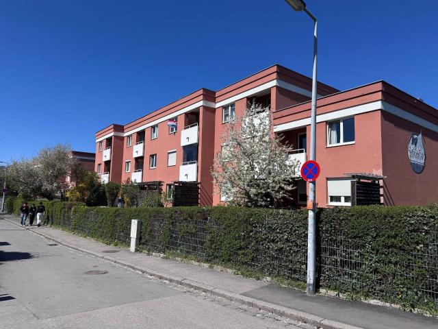 2 Zimmer Wohnung mit Balkon Nähe JKU