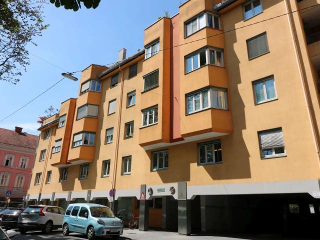 2 Zimmer Wohnung mit Balkon Provisionsfrei!