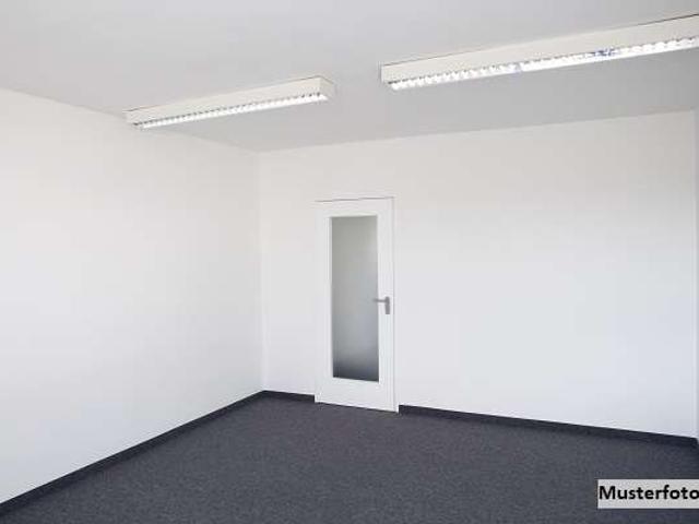 2 Zimmer Wohnung mit Balkon provisionsfrei