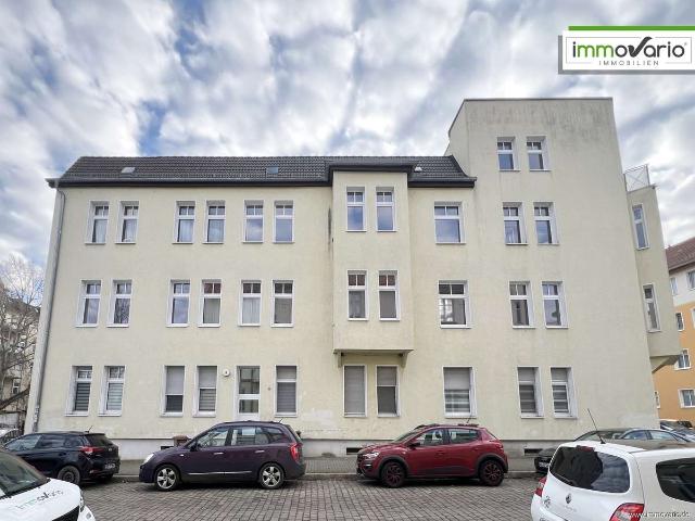 2 Zimmer Wohnung mit Balkon, Wanne & Dusche, Einbauküche & Abstellraum in Uni Nähe