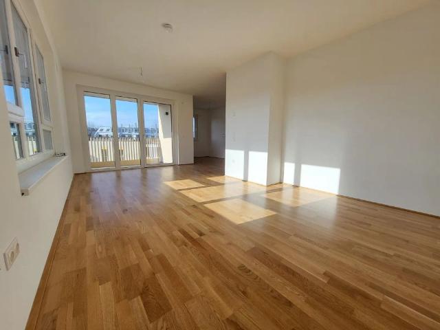 2 Zimmer Wohnung mit Balkon, Top 13