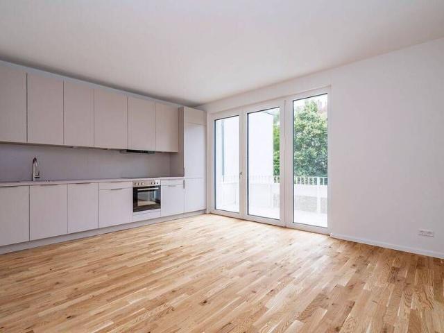 2 Zimmer Wohnung mit Balkon und Einbauküche in Berlin Pankow