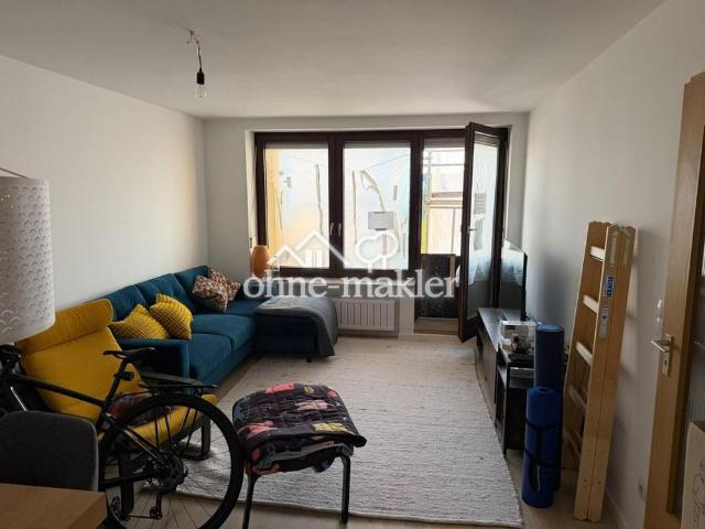 2 Zimmer Wohnung mit Balkon und Garagenstellplatz in Martinsried