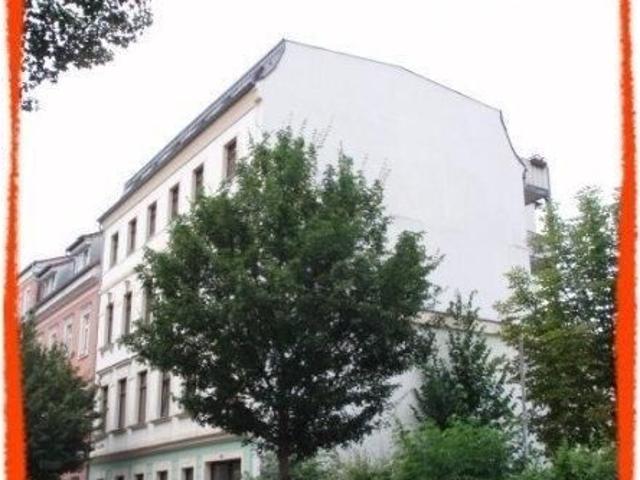2 Zimmer Wohnung mit Balkon und in zentraler Lage Zwickaus zu vermieten!