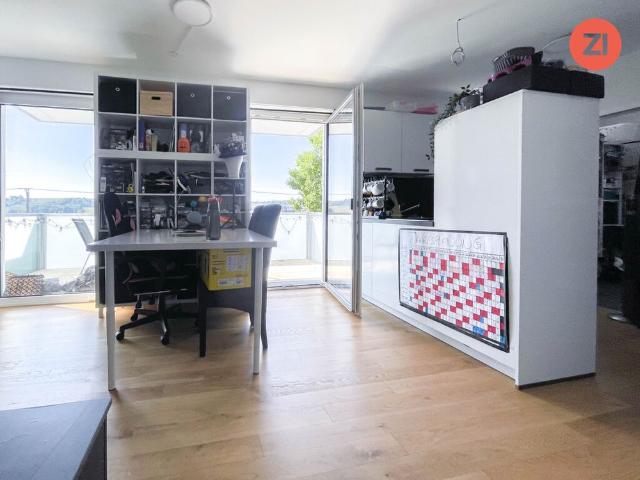 2 Zimmer Wohnung mit Balkon und Küche in Alkoven