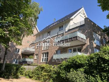 2 Zimmer Wohnung mit Balkon und Tiefgaragenplatz in Hamburg Iserbrook