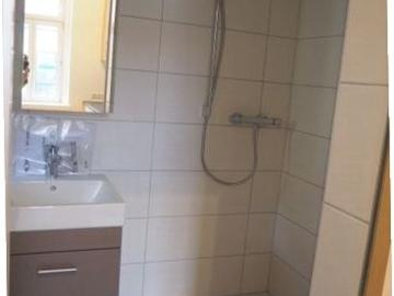2 Zimmer Wohnung mit Balkon zu vermieten