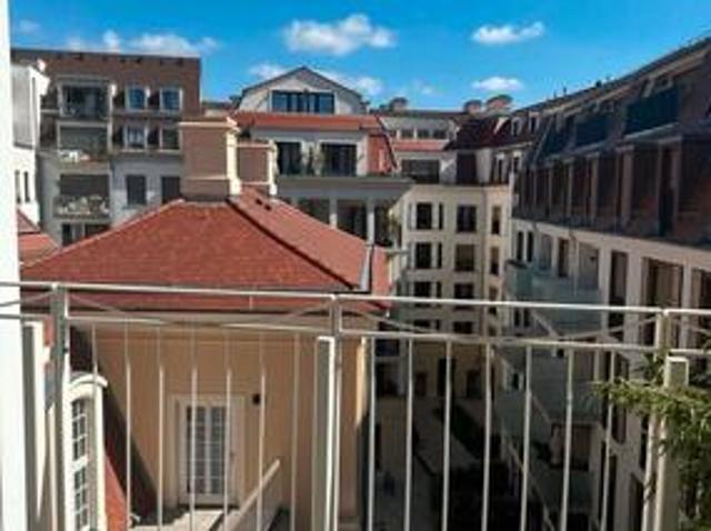 2 Zimmer Wohnung mit Dachterasse mit Blick auf die Frauenkirche