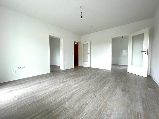 2 Zimmer Wohnung mit Dusche und Terrasse!