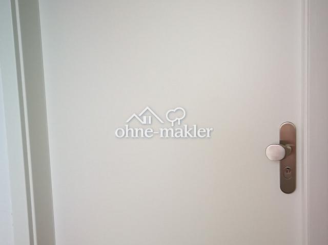 2 Zimmer Wohnung mit EBK, Bad mit Dusche und Wanne, Technikraum