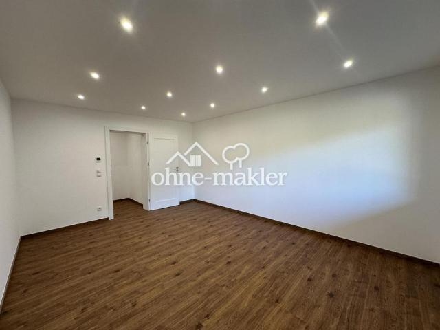 2 Zimmer Wohnung mit EBK, FBH, Garten + 20 qm Terrasse